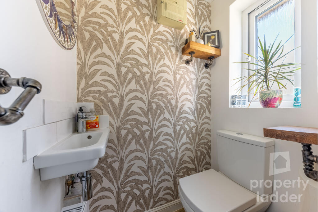House in Broadland, Hainford - View 5