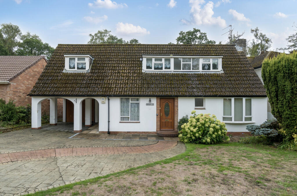 Main image of property: Gordon Road, Chandler's Ford, Eastleigh, Hampshire, SO53