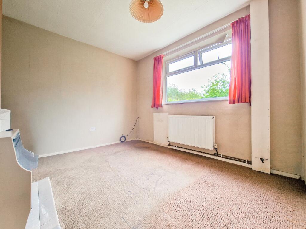 Keswick Drive, Bury, BL9 - View 5