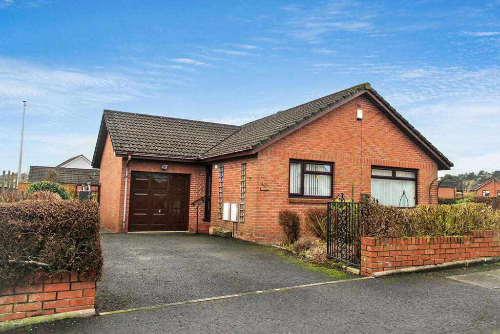 Main image of property: 11 Northfield Gardens, Clackmannan FK10 4DG