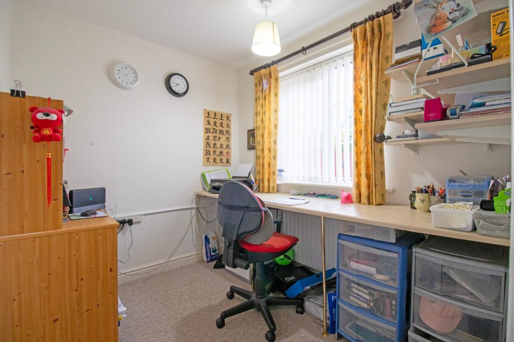 House in Doncaster - View 3