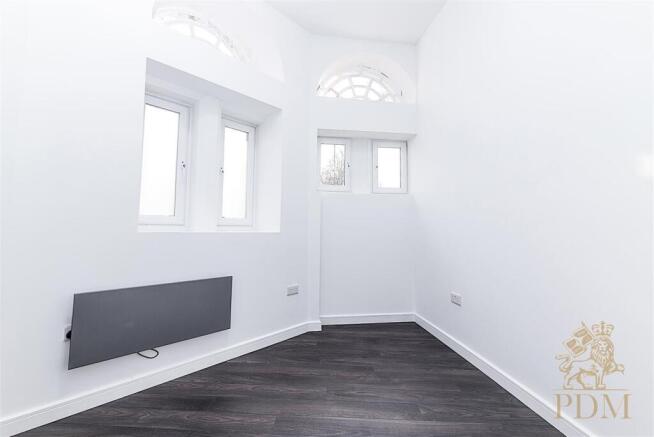 Bank Apartments Peveril St Nottingham NG7 4AH