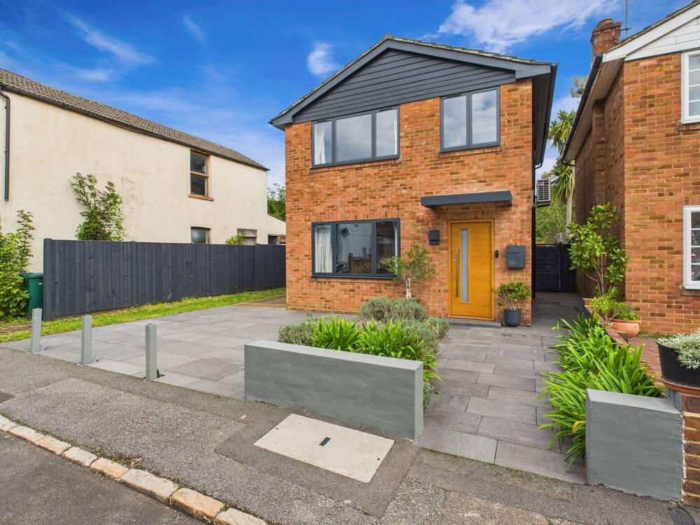 Main image of property: New Street, Staines-upon-Thames, Surrey, TW18