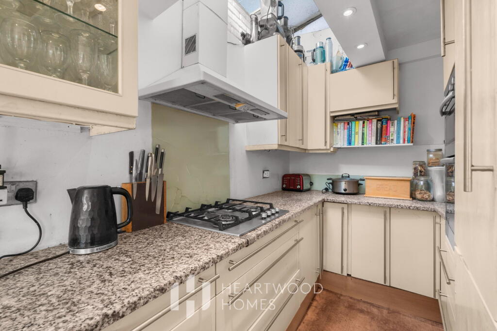 Additional image 7 of Pondfield Crescent, St Albans, AL4 9PF