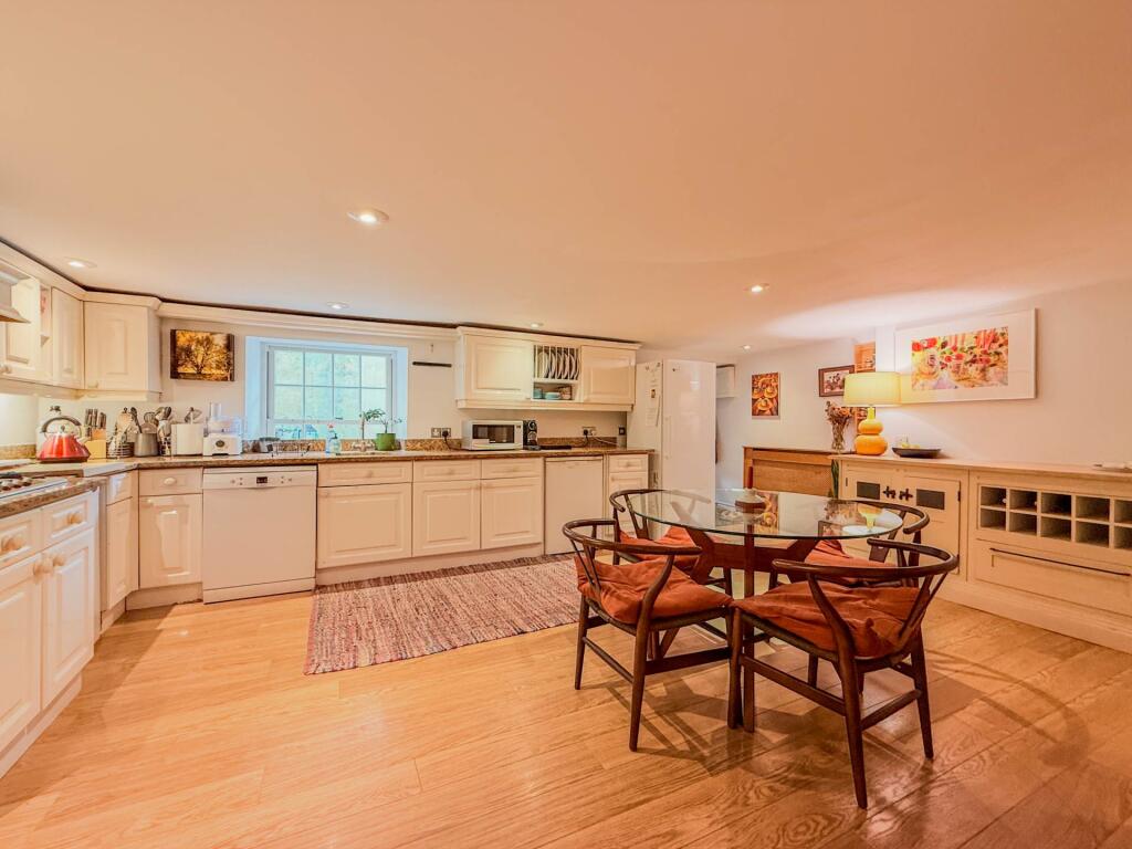 Additional image 3 of Kensington Place, Bath