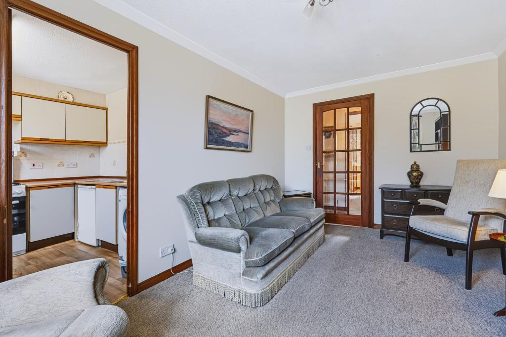 Apartment in Brightons, Falkirk - View 4