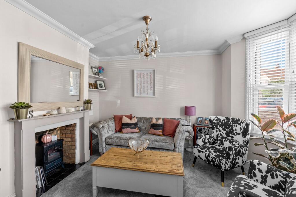 Irvine Road, Colchester, Essex, CO3 photo 3