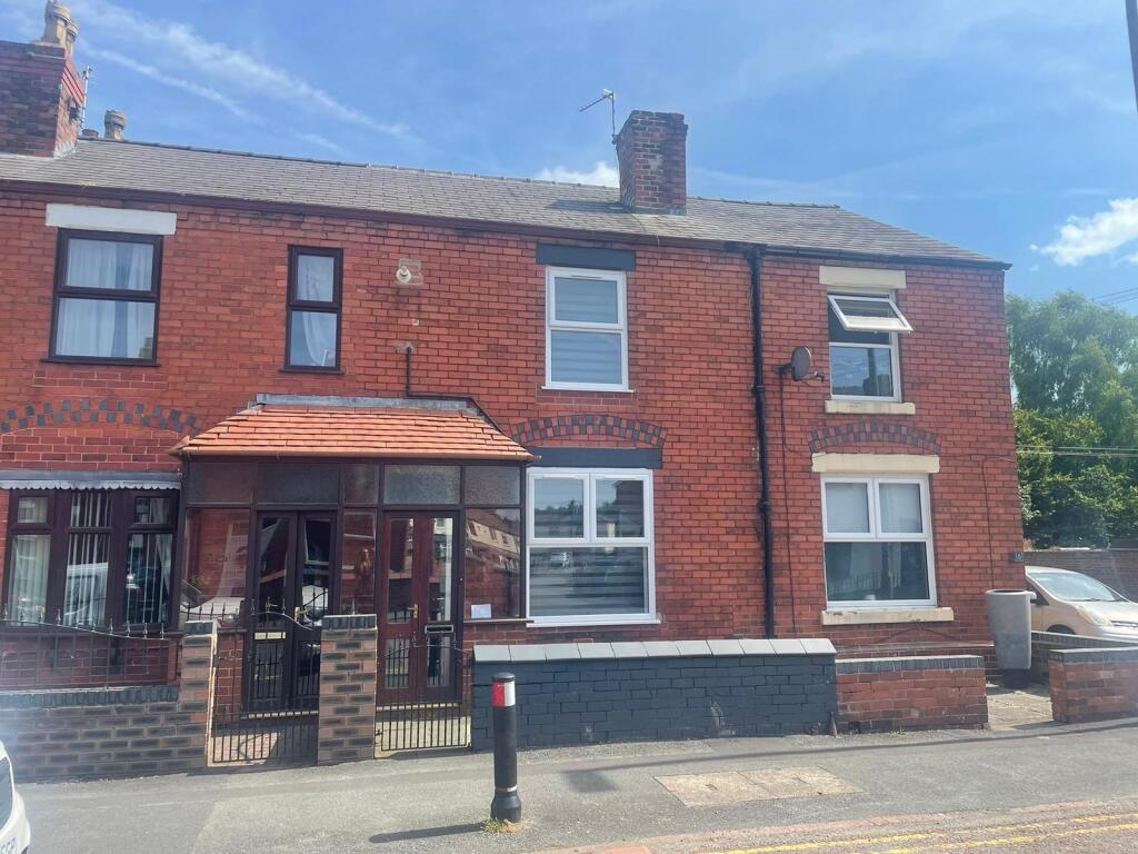 Main image of property: Gorsey Lane, Warrington, WA2 7RX