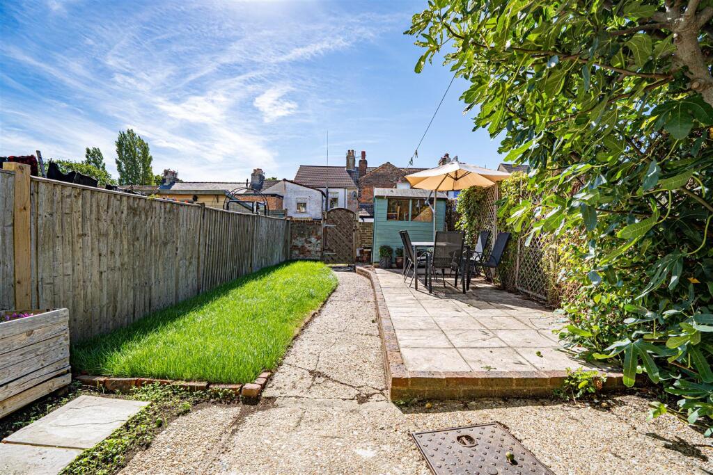 House in Tonbridge - View 4