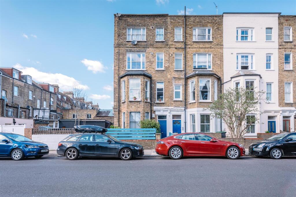 Main image of property: Perth Road, Finsbury Park