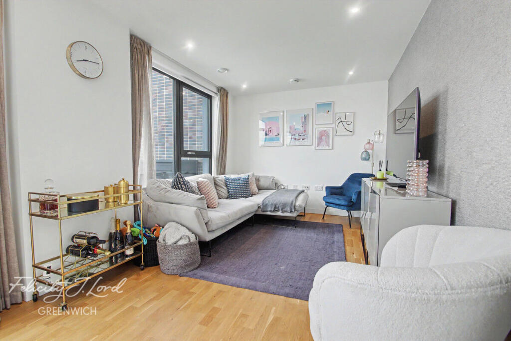 Apartment in London - View 5
