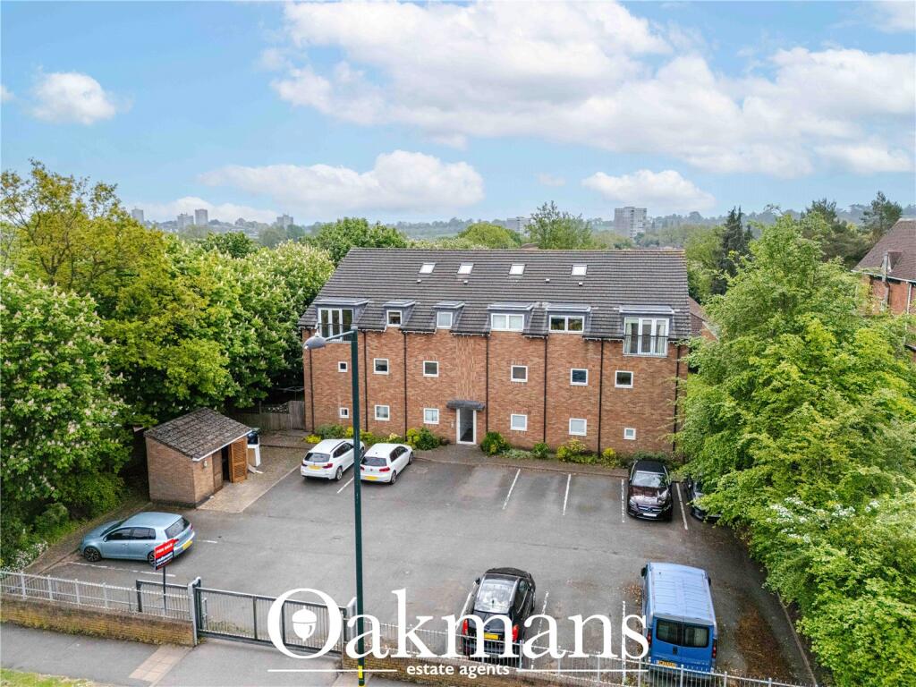 Apartment in Birmingham, Druids Heath - View 2
