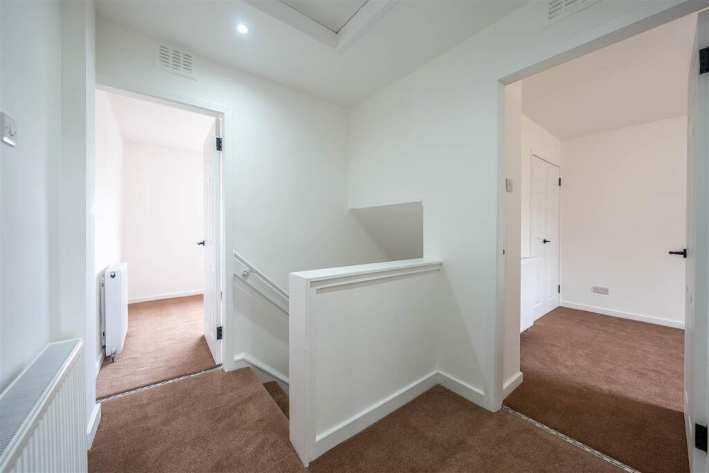 House in Perth, Oakbank - View 5