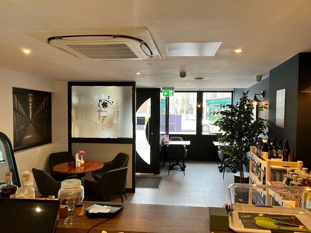 Main image of property: 32 The Strand, Exmouth, Devon, EX8