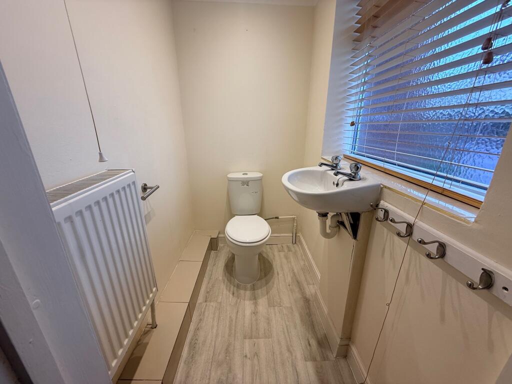 Additional image 8 of Kenmore Drive, Yeovil, Somerset, BA21 4BQ