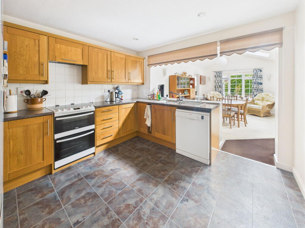 Needlewood Close, West Hill, Ottery St. Mary, EX11 1XR photo 4