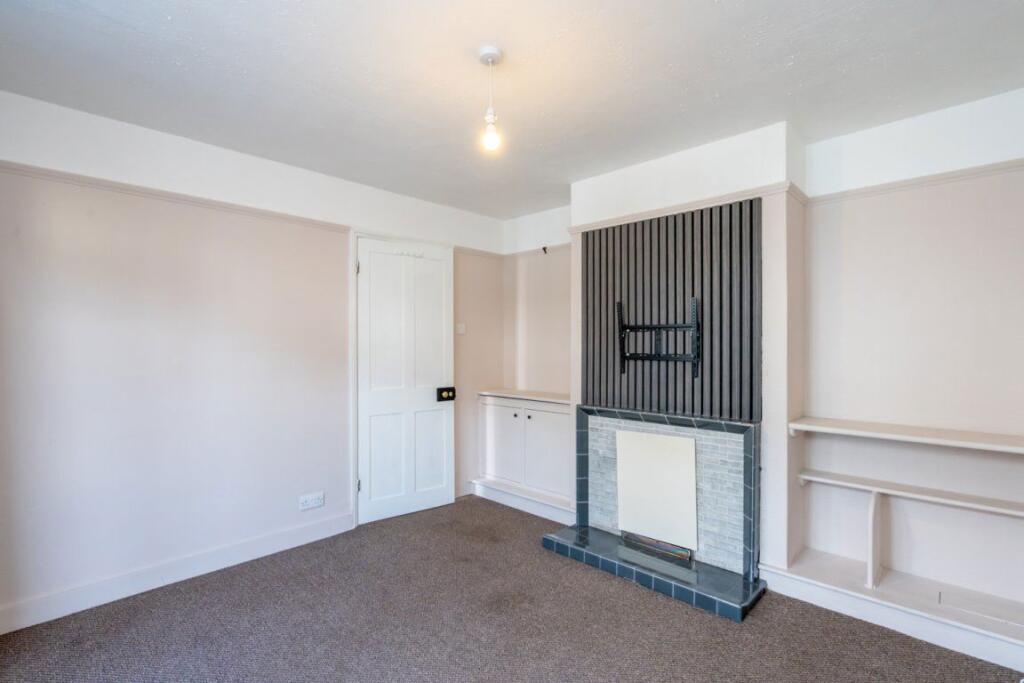 House in Portsmouth - View 4