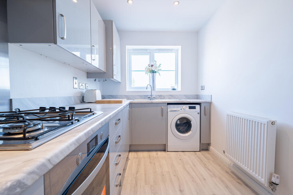 House in Hinckley and Bosworth, Barlestone - More