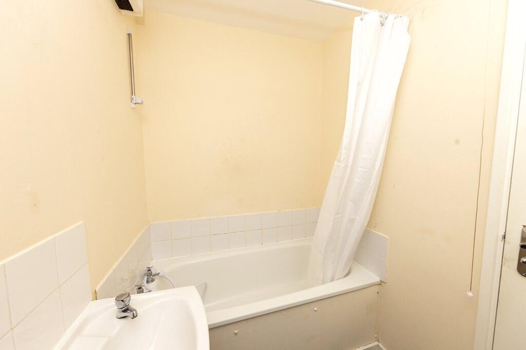 Additional image 3 of St. Matthews Road, Smethwick, West Midlands, B66