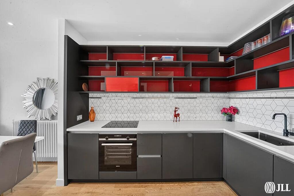 Apartment in London - View 4