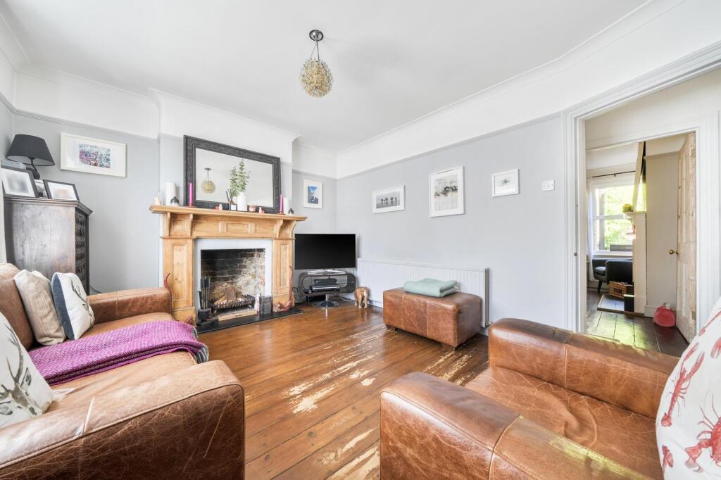 House in Dartford - View 5
