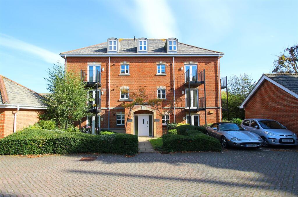 Main image of property: Hillcroft Close, Lymington