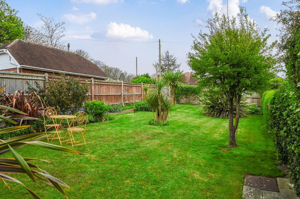 Court Ord Road, Rottingdean , East Sussex, BN2 photo 3