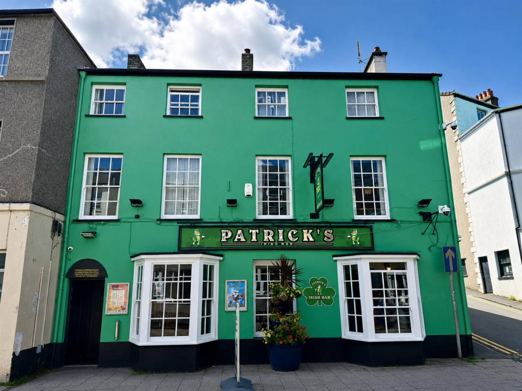 Main image of property: Holyhead Road, Bangor