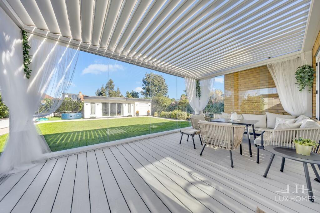 House in London - View 3