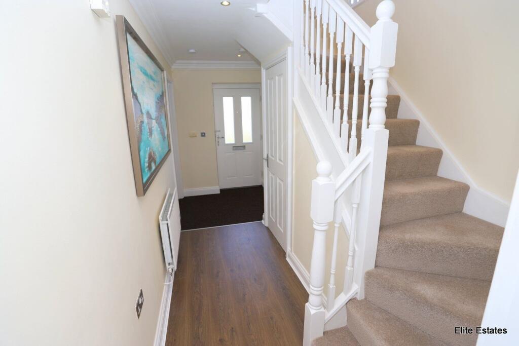 House in Sunderland - View 5
