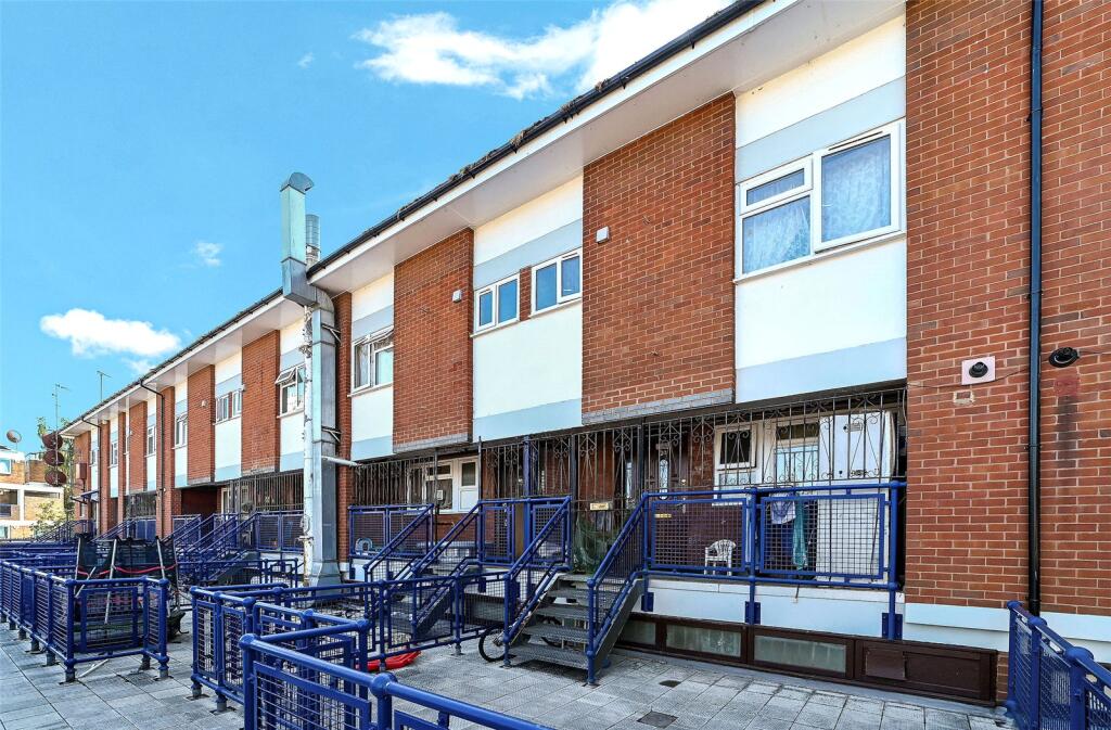 Main image of property: Ladybower Court, 4 Gilpin Road, Hackney, E5