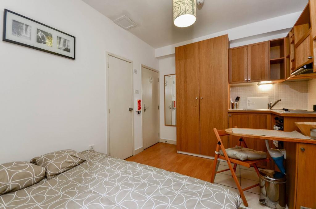 Studio apartment for rent
