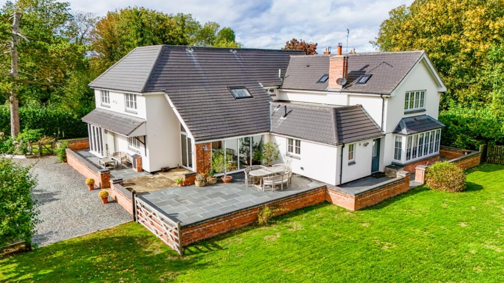 Main image of property: Cropwell Road, Langar, Nottingham, Nottinghamshire, NG13