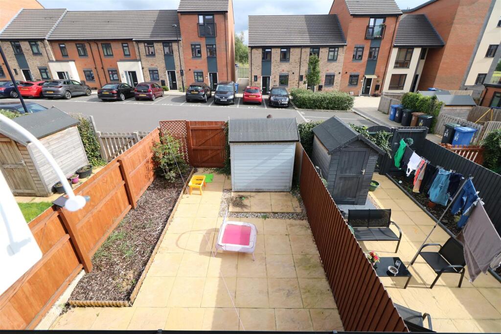 Norville Drive, Hanley, Stoke-On-Trent photo 4