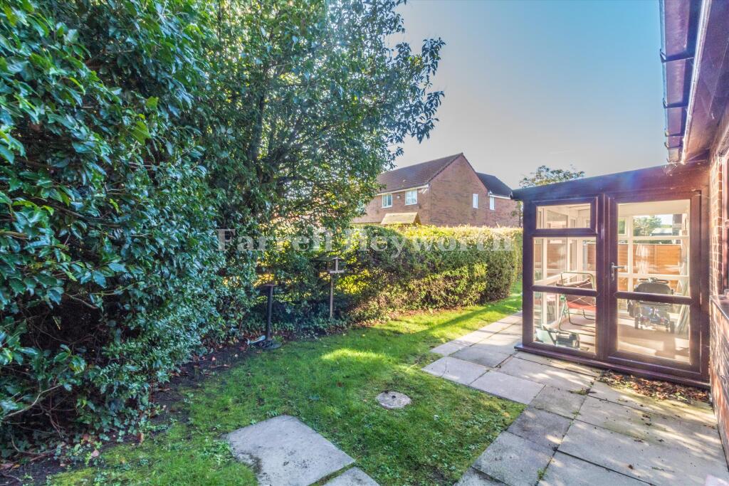 Crownlee, Penwortham, Preston photo 2