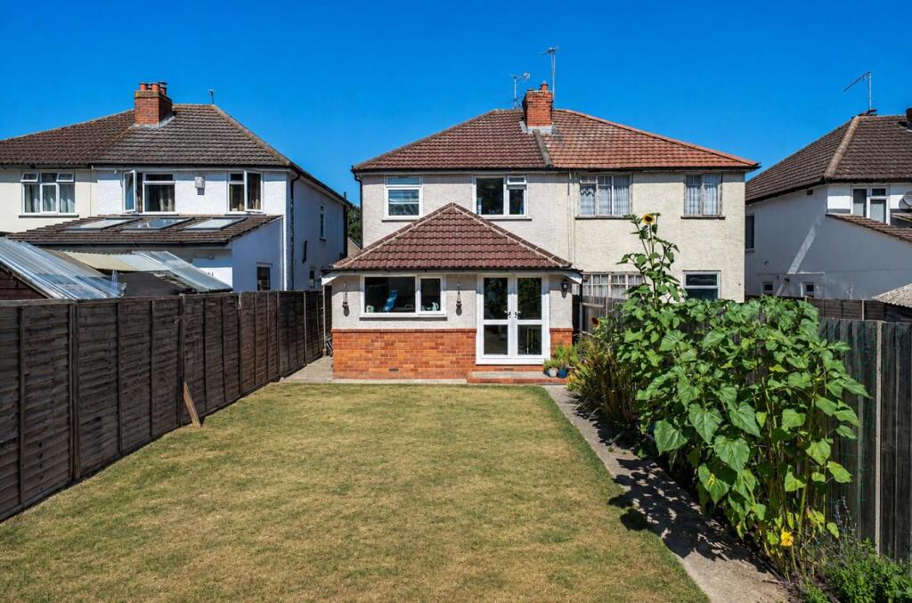 House in Reading - View 2