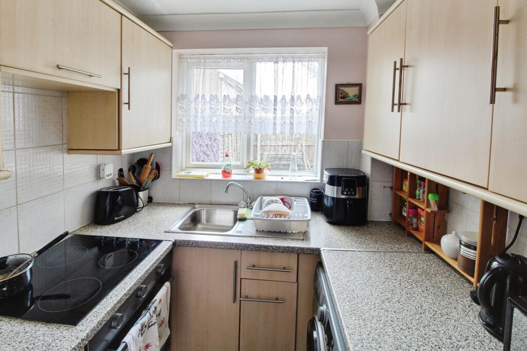 House in Peterborough, City of Peterborough - View 4