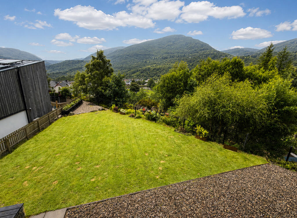 House in Perth - View 2