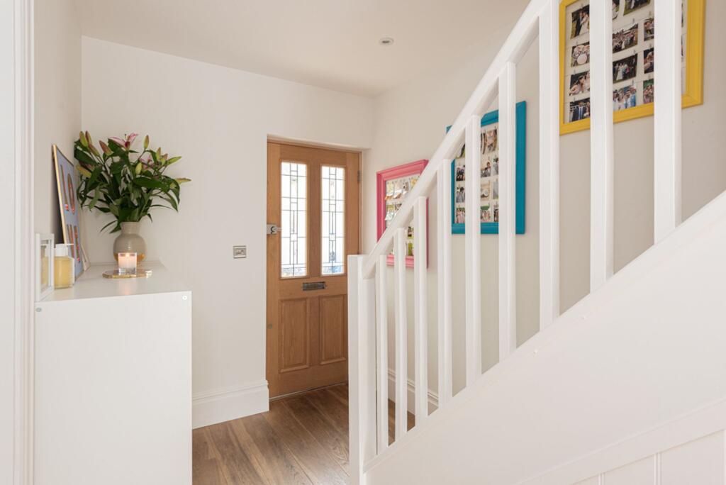 House in Elmbridge, Molesey - View 5