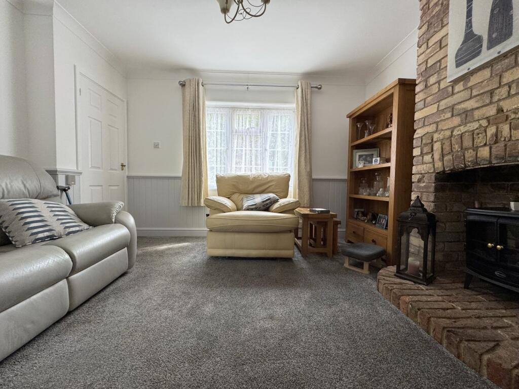 Widford Road, Chelmsford, CM2 photo 3