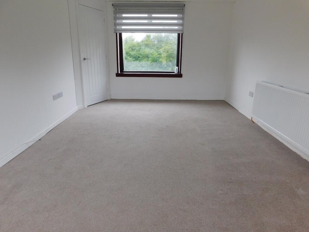 House in Paisley, Inverclyde - View 4