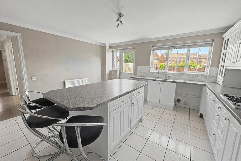 Verwood photo 5