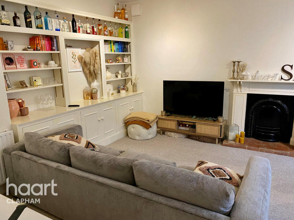 Apartment in London - View 5