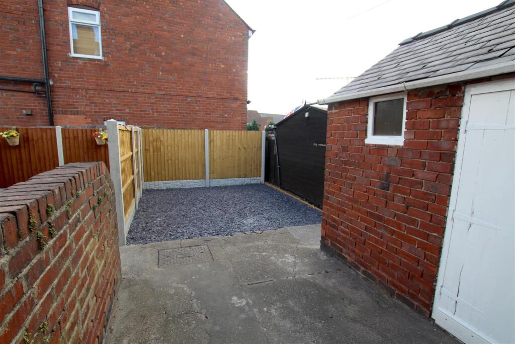 House in Derby - View 5