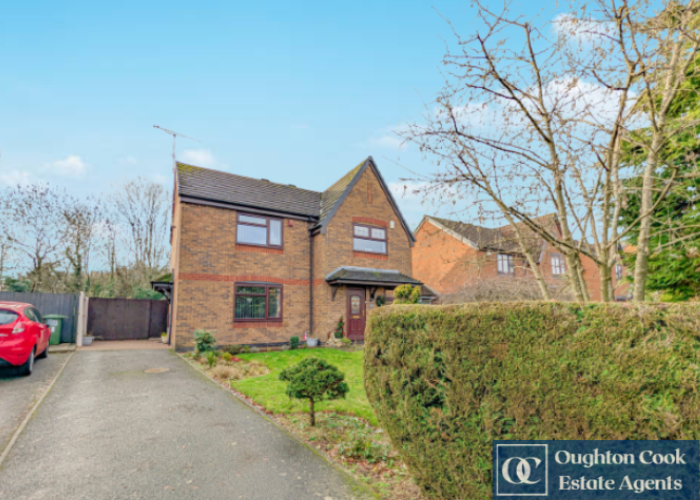 2-bed semi-detached on Laburnum Close, Bedworth, CV12 0PP, £230,000