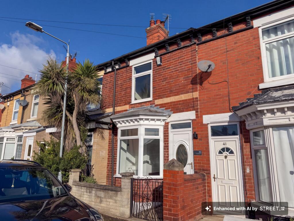 2-bed terraced on James Street, Worksop, S81, £130,000