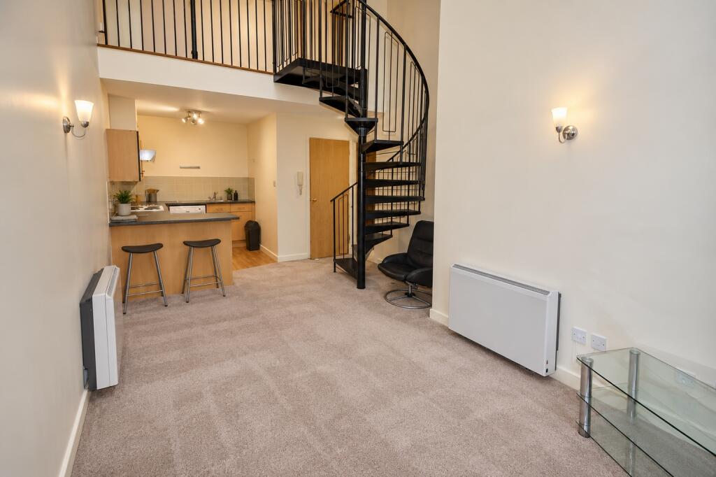 Apartment in Birmingham - View 2