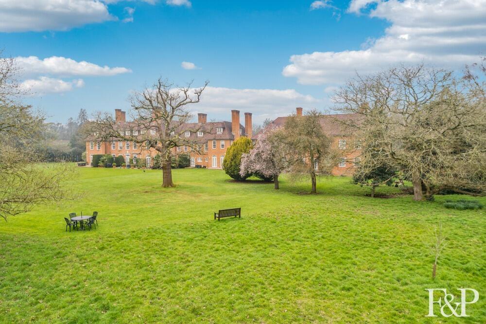 Main image of property: Seven Hills Road, Iver