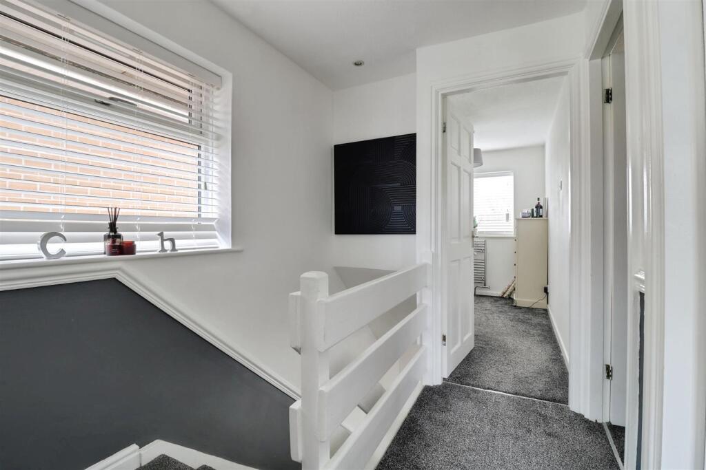 Lynn Avenue, Talke, Stoke-On-Trent - More