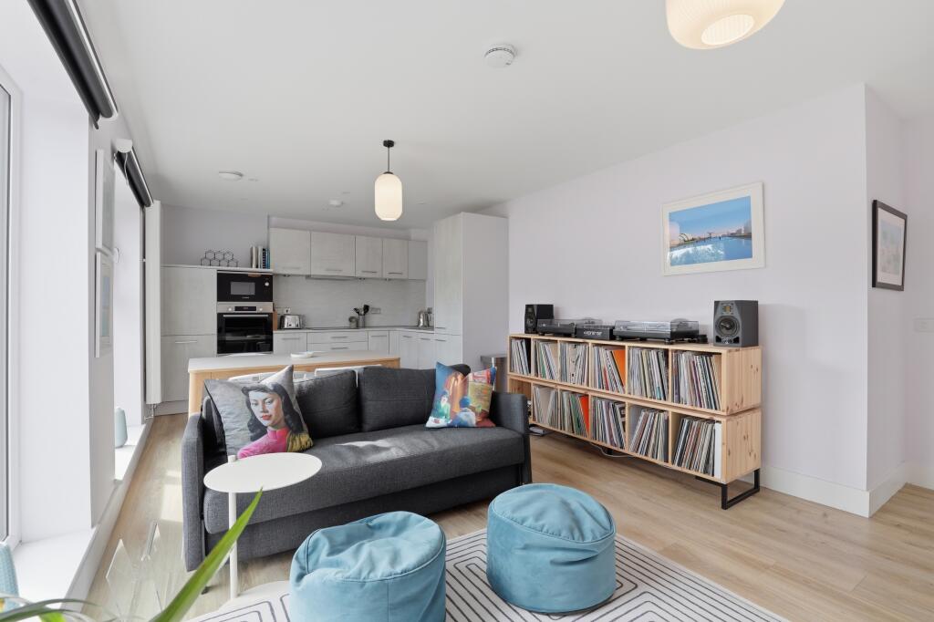Apartment in Glasgow - More
